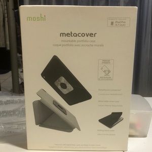 iPad Pro 9.7” Case